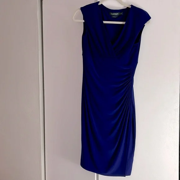 Lauren Ralph Lauren Ruched Dress Size
